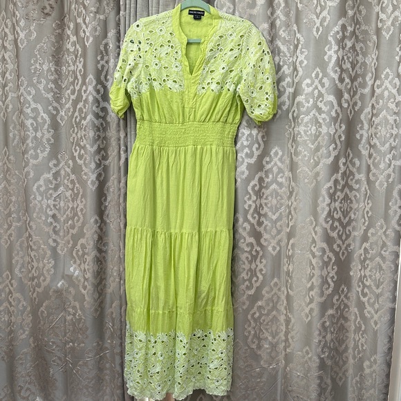 Elegant Lime Green Eyelet Cotton Short Sleeve Dress Size XL - Picture 1 of 6